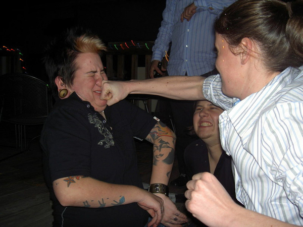 lesbian-punch-in-face.jpg