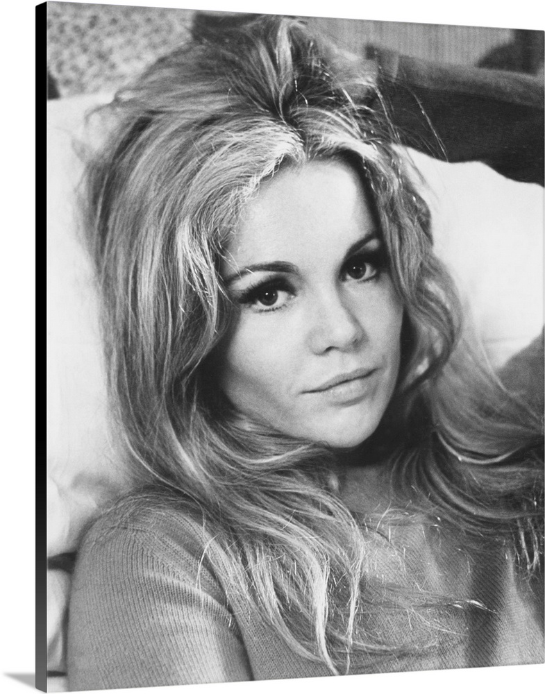 play-it-as-it-lays-tuesday-weld,2221511.jpg