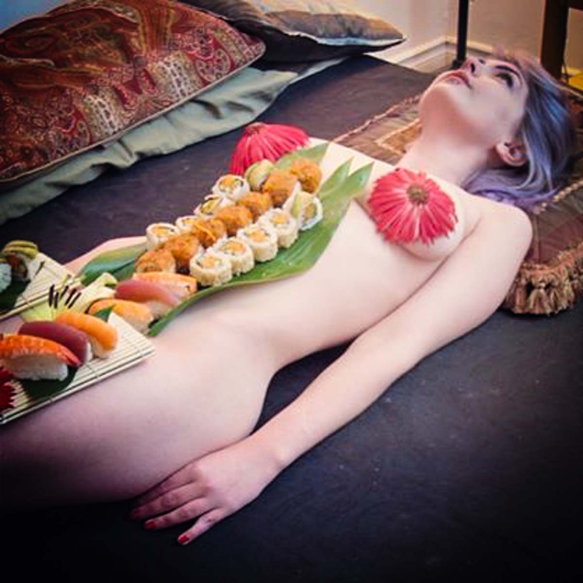 1_Naked-Sushi-Model.jpg